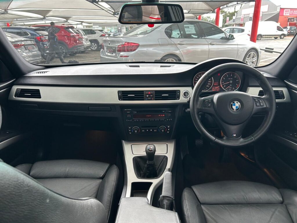 2006 BMW 325i M Sport